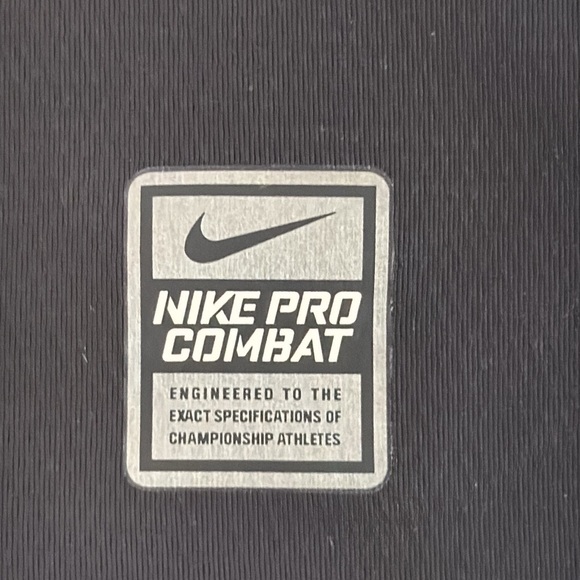 Nike Pro Combat Hyperstrong padded 4 pad compression football shirt dri-fit - Picture 8 of 12